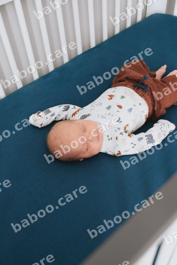 Copper Pearl Copper Pearl Premium Knit Crib Sheet — baby & kids product
